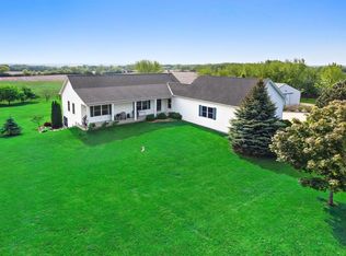 1502A Menge Rd, Marengo, IL 60152