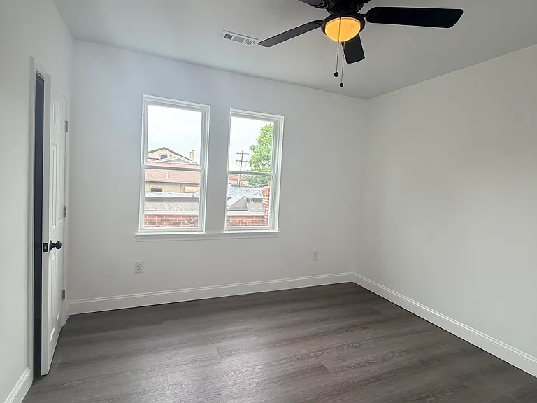 4124 Decatur St #2 — Photo 5