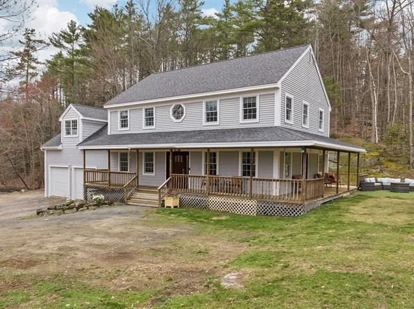 23 Central St, Sunapee, NH 03782