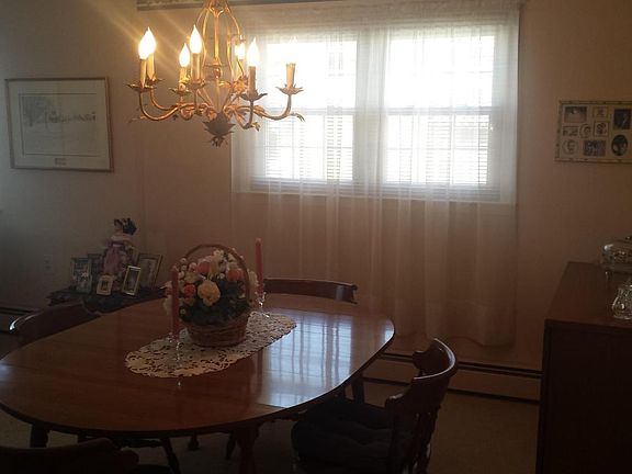 5th image of 105 Rodhos St
