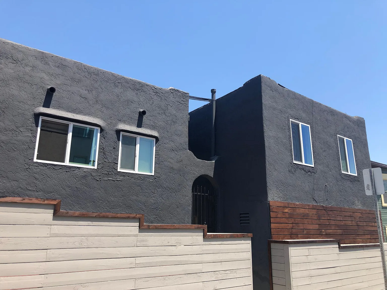 N 30th St, San Diego — Photo 3