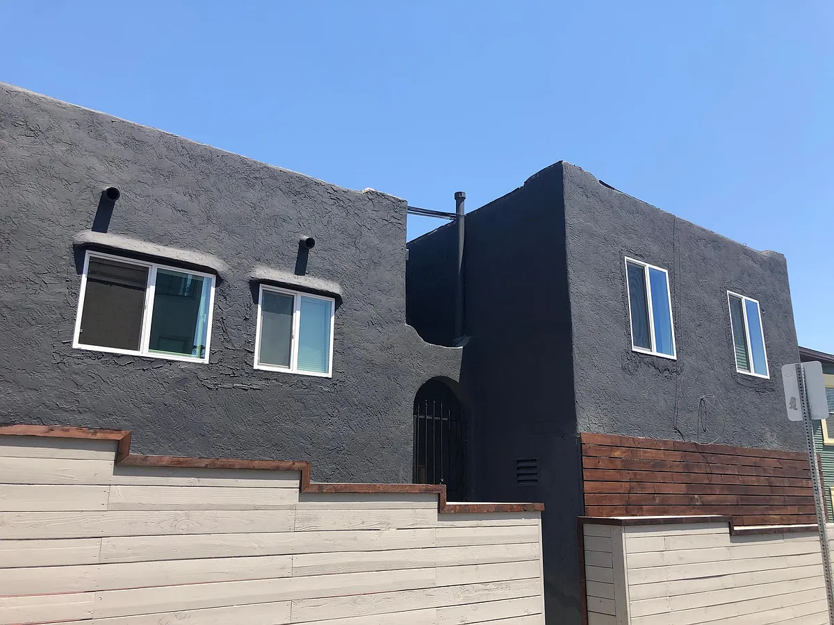 Building Photo - 1125 N 30th St