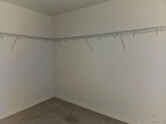 4th image of 107 Pioneer Ct