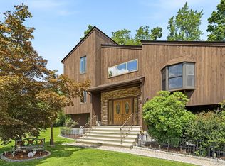 1 Southgate Drive, Cortlandt Manor, NY 10567
