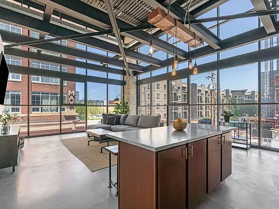 4th image of 2655 Essex St SE #10