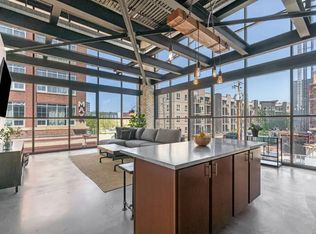 2655 Essex St SE #11, Minneapolis, MN 55414