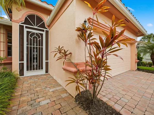 11200 SW Birch Tree Circle, Port St Lucie, FL 34987