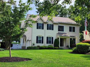 21 Marshall Dr, Egg Harbor Township, NJ 08234