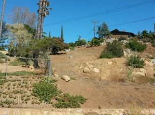 1496 Merritt Dr, El Cajon, CA 92020
