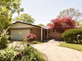 15242 Lawndale Ave, Midlothian, IL 60445