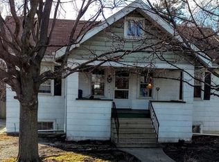 664 S York St, Elmhurst, IL