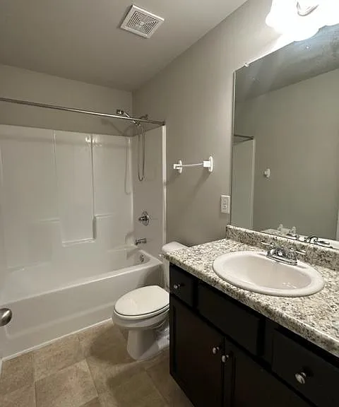 156 Amelia Dr — Photo 26