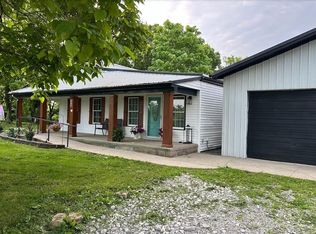 1490 Goldsvalley Rd, Dry Ridge, KY 41035