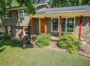 2110 Rodgers Dr NE, Huntsville, AL 35811