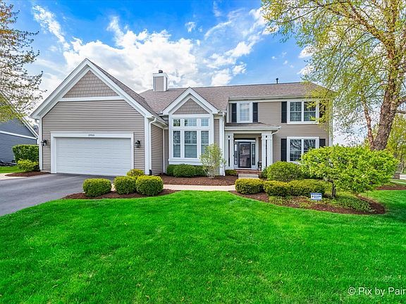 3rd image of 2950 Blanchard Ln