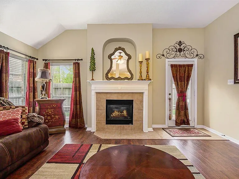 8707 Preston Field Ln — Photo 20