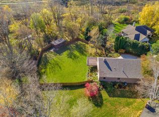 2104 Creekside Ct, Sheboygan, WI 53081