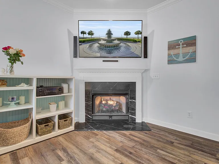1443 Wellbrooke Ln — Photo 5