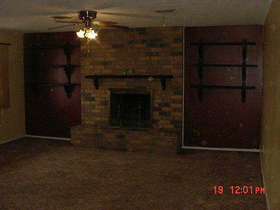 2nd image of 711 Seminole St