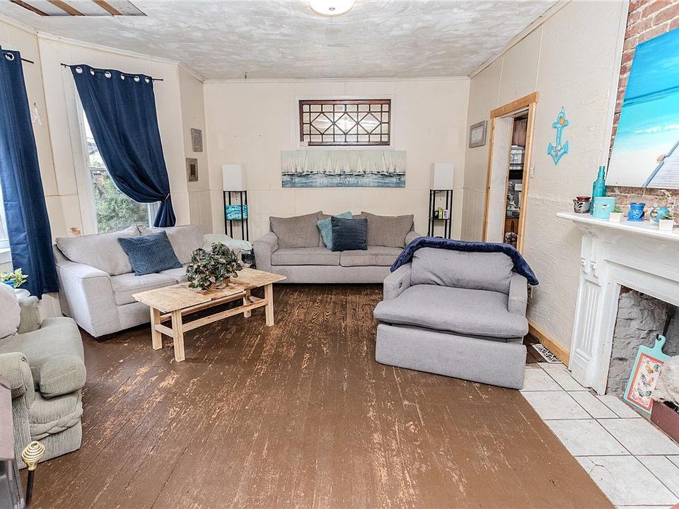 19th image of this home