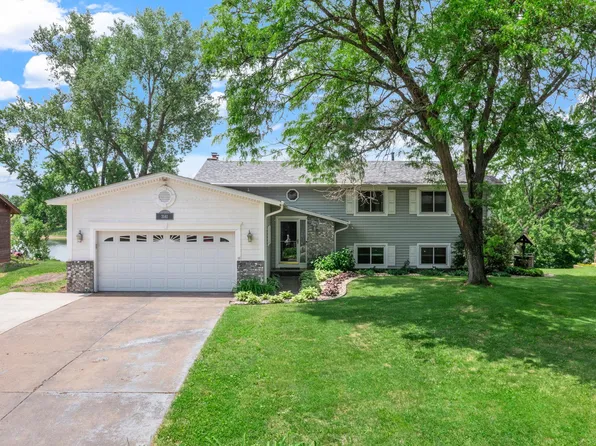 3141 Pearson Pkwy, Brooklyn Park, MN 55443