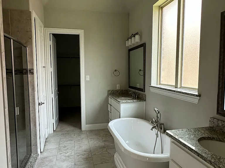 8533 Pine Valley Dr — Photo 8