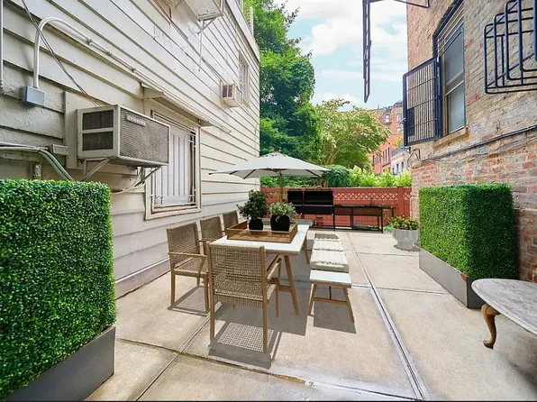 42 Grove Street image 1 of 15