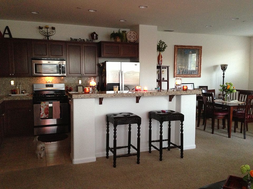 2nd image of 606 Picasso Way