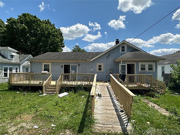 5th image of 1719 Gummer Ave