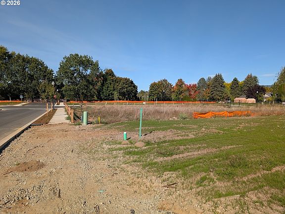 4th image of 2603 SE 23rd Ave