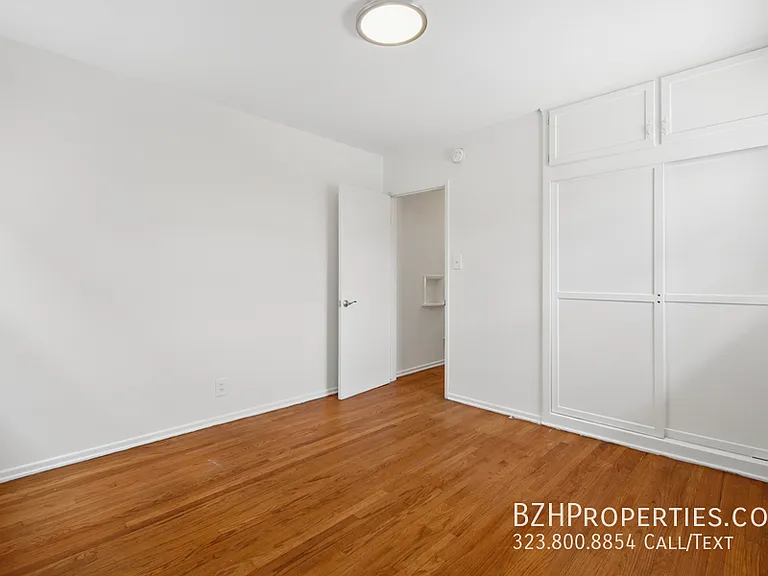 1138 S Sherbourne Dr #3A — Photo 13
