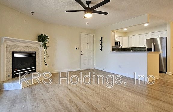 3rd image of 9535 Bay Front Dr APT 204