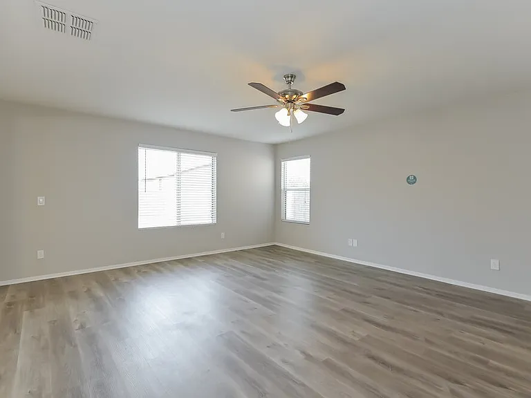 1270 W Camino Mesa Sonorense — Photo 6
