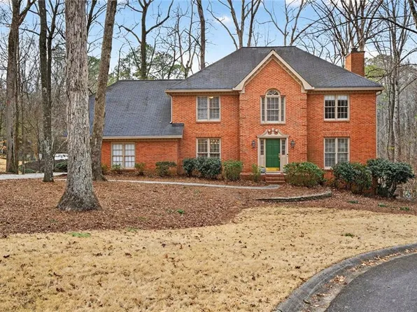 1967 Rolling House Ln NE, Marietta, GA 30068