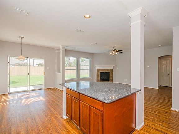3rd image of 310 Grand Highlands Dr