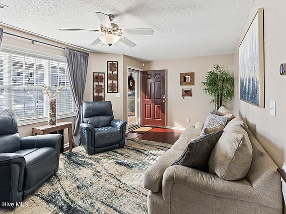 3rd image of 2128 Flagstone Court #G8