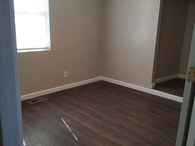 3879 Speedway Cir — Photo 5