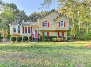 6040 Carriage Dr, Cumming, GA 30028