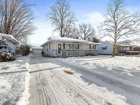 2nd image of 1226 Pyle Ave