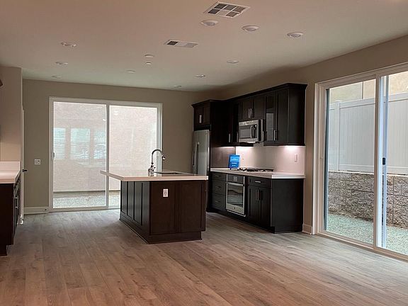 4th image of 10813 Charlotte Way