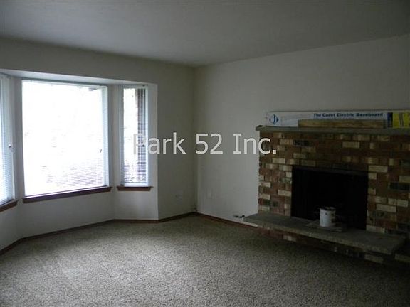 3rd image of 11420 19th Ave Ct S