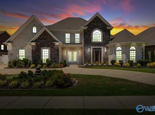 4013 Saddlehorn Bnd SW, Decatur, AL 35603