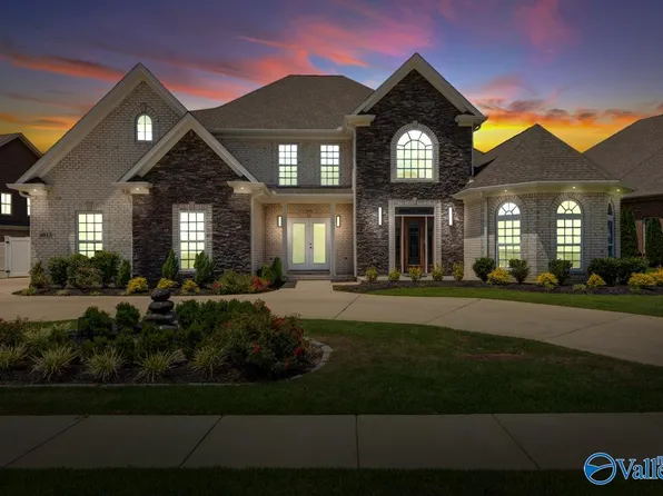 4013 Saddlehorn Bnd SW, Decatur, AL 35603