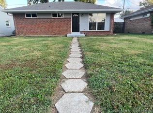 1104 Windsor Dr, Jeffersonville, IN 47130