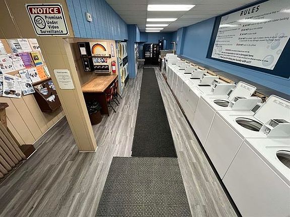 5th image of 243 High St