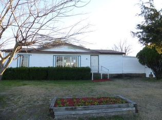 929 E Ovilla Rd, Red Oak, TX 75154