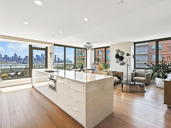 2nd image of 9 Avenue At Port Imperial #917