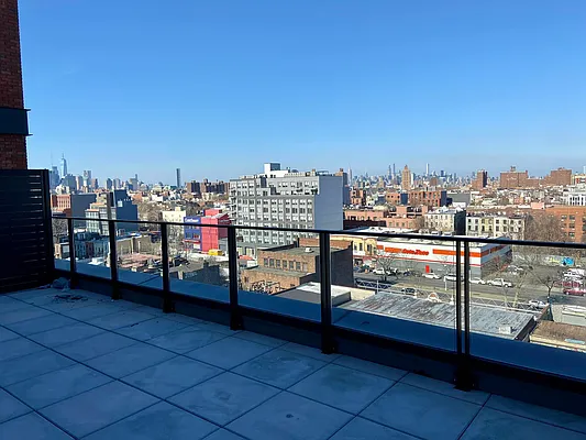 Rented by LL Real Estate Services | media 1