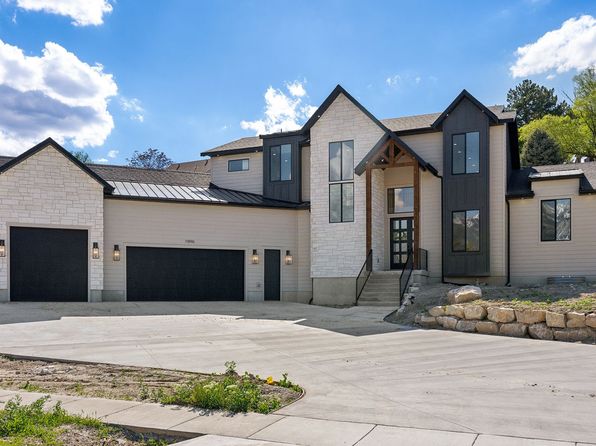 11896 S Reeves Ln, Riverton, UT 84065
