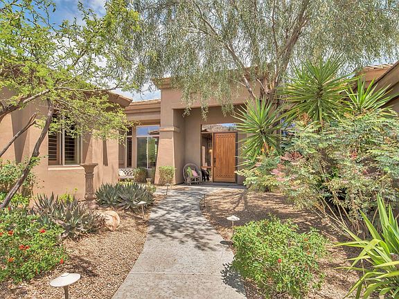 3rd image of 7970 E Crested Saguaro Ln
